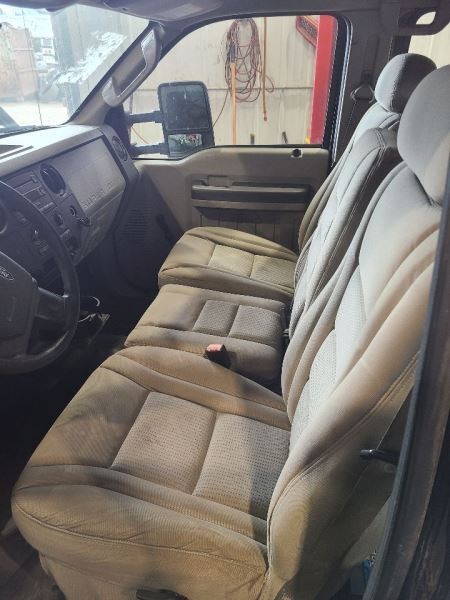 F350SD 2008 Accessory Holders 591716