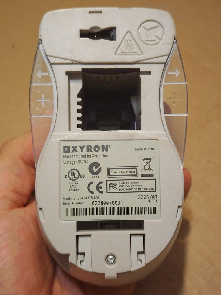 Xyron Design Runner Handheld Craft Printer + Accessory Kit + 3 Disc Starter ++