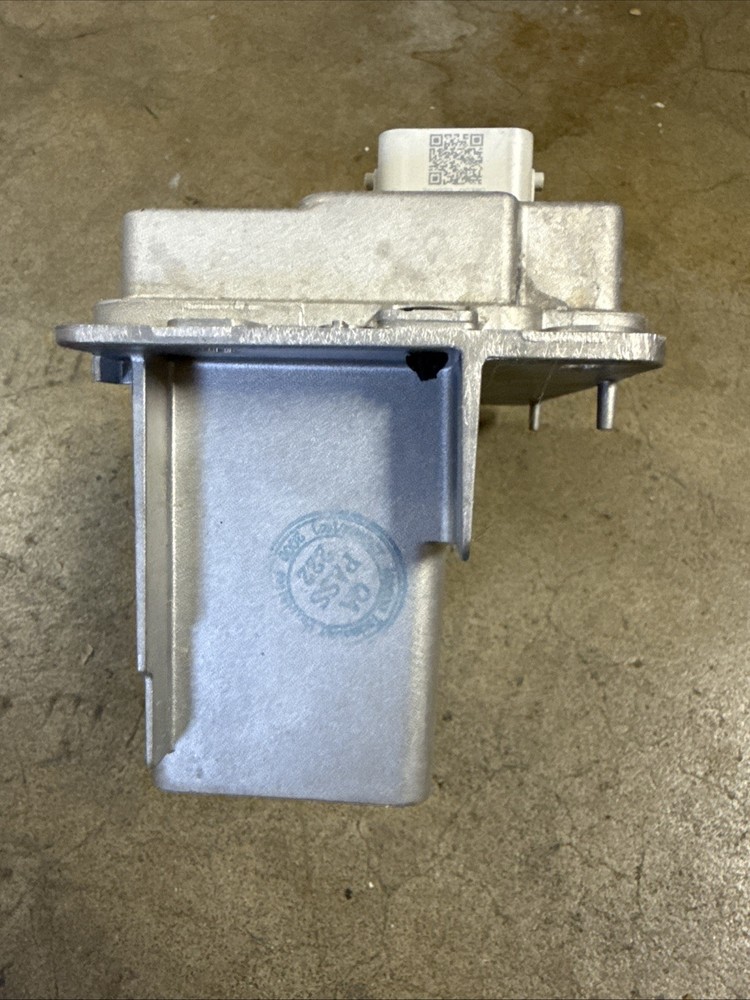 Tesla 16V Battery