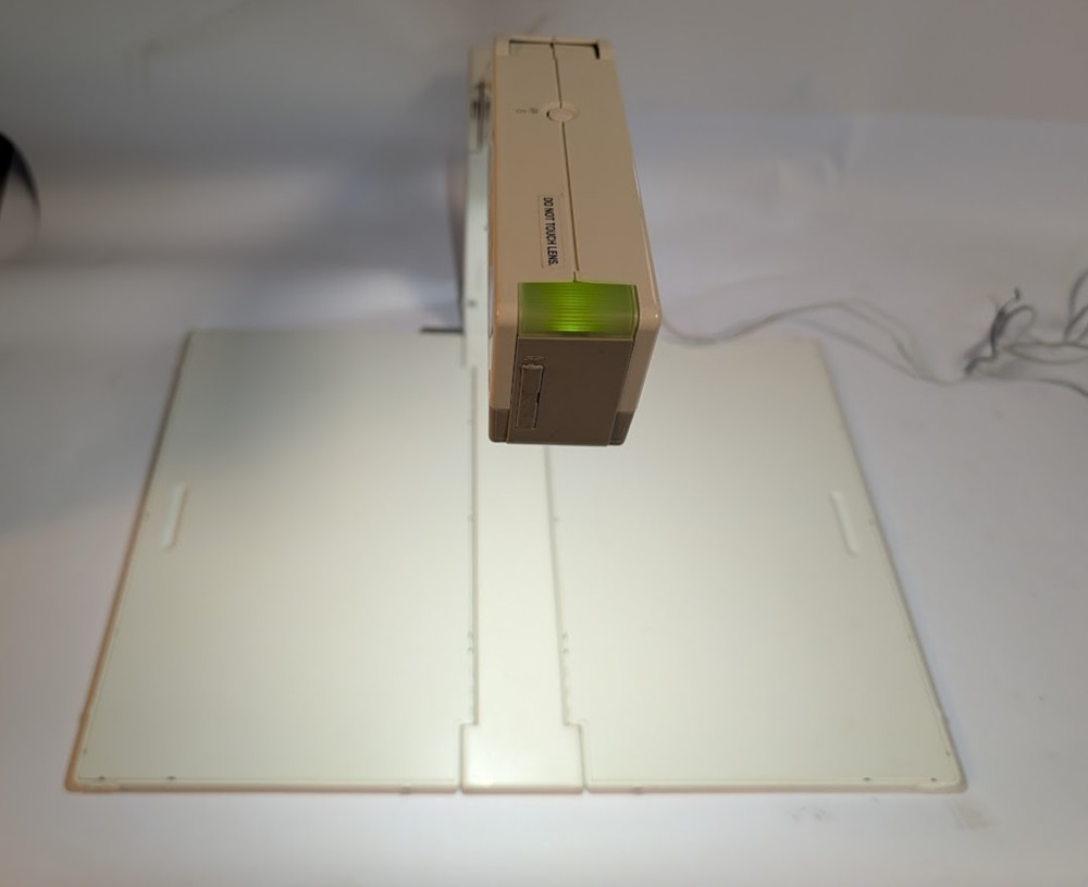 Elmo Digital Visual Presenter HV-110u Document Camera -  Tested & Working