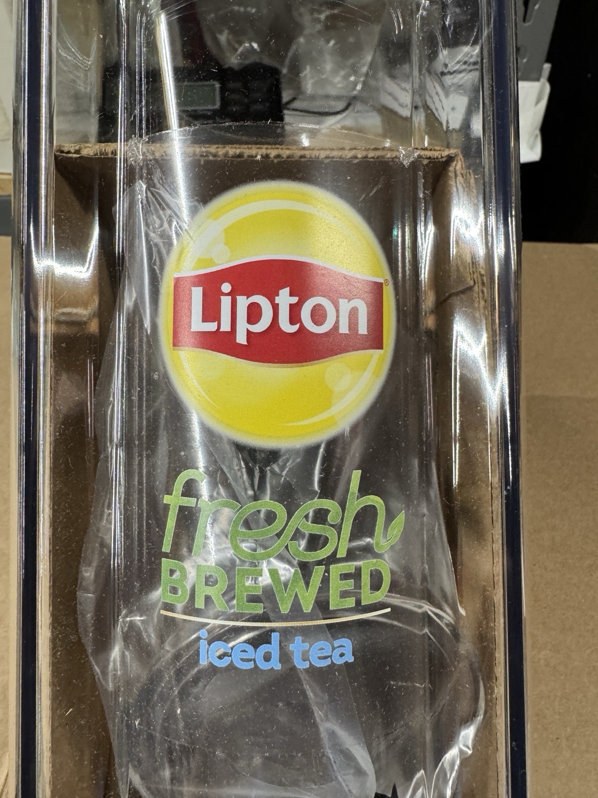 Lipton 3.5 Gal Tea Dispenser Plastic Container Black Plastic Base ITSLC35GBLINF