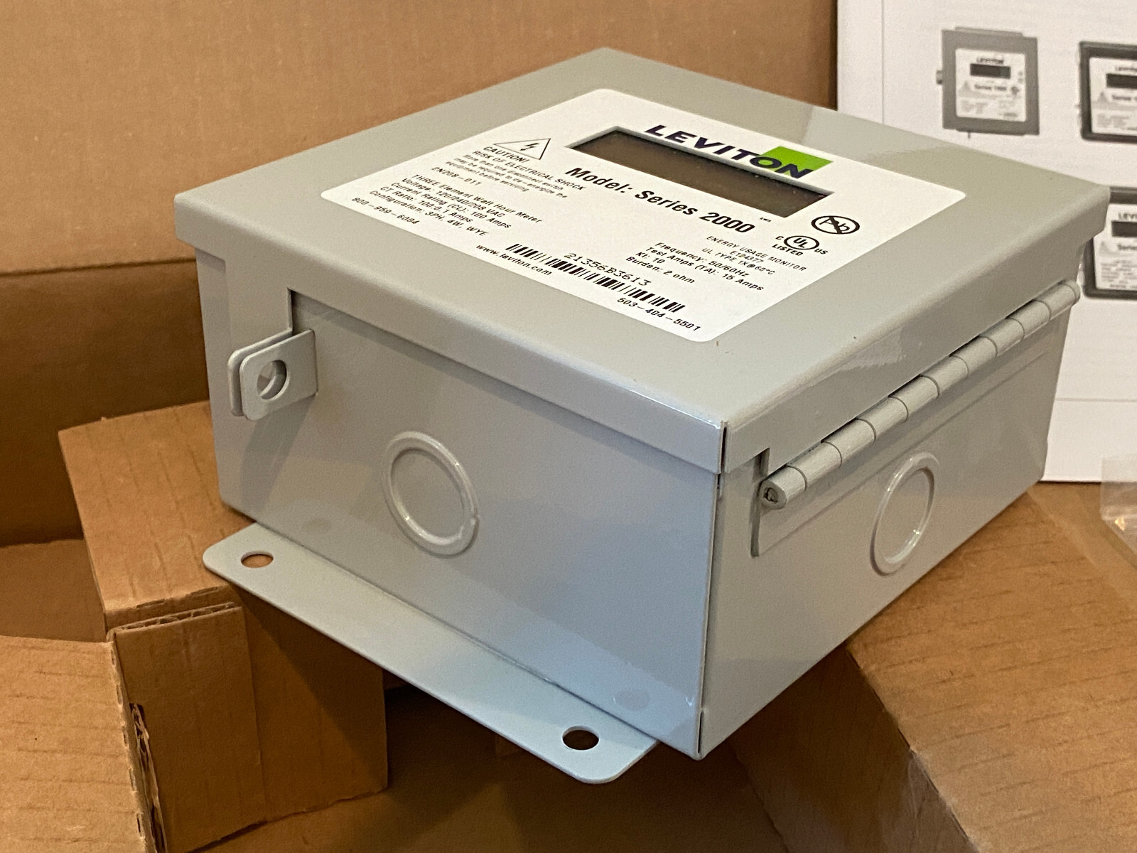 Leviton 2K208-1SW Series 2000 Indoor Usage Meter 3 Solid Core CTs 480V 100A