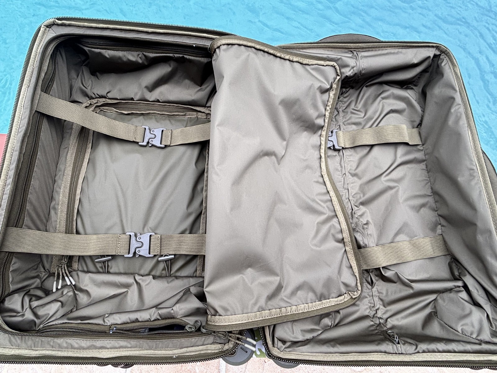 NEW Dagne Dover Seattle Moss Green 20.5" Carry On Rolling Suitcase (MSRP-$595)