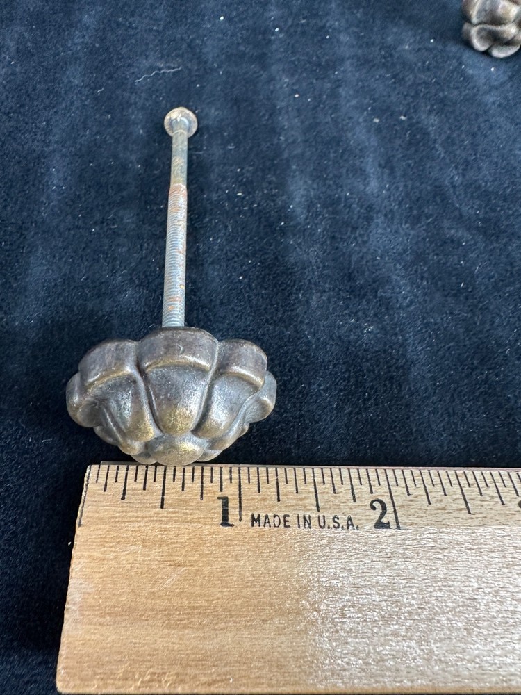 Vintage Brass Knobs 2 Round Knobs Vtg Hardware Antiqued Brass 1.25" GrannyCore