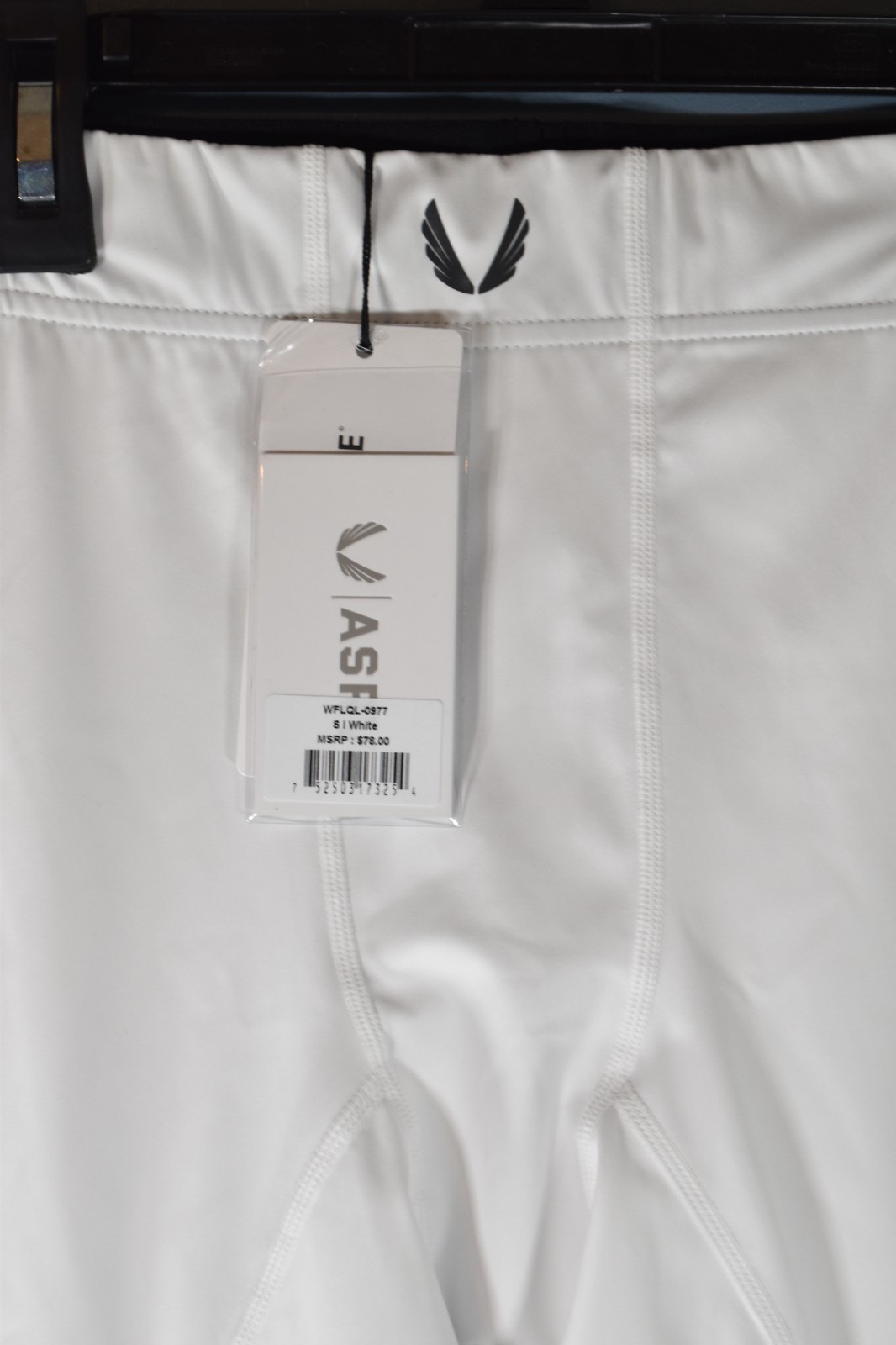 ASRV 3/4 compression tights size men's small; white, new with tags