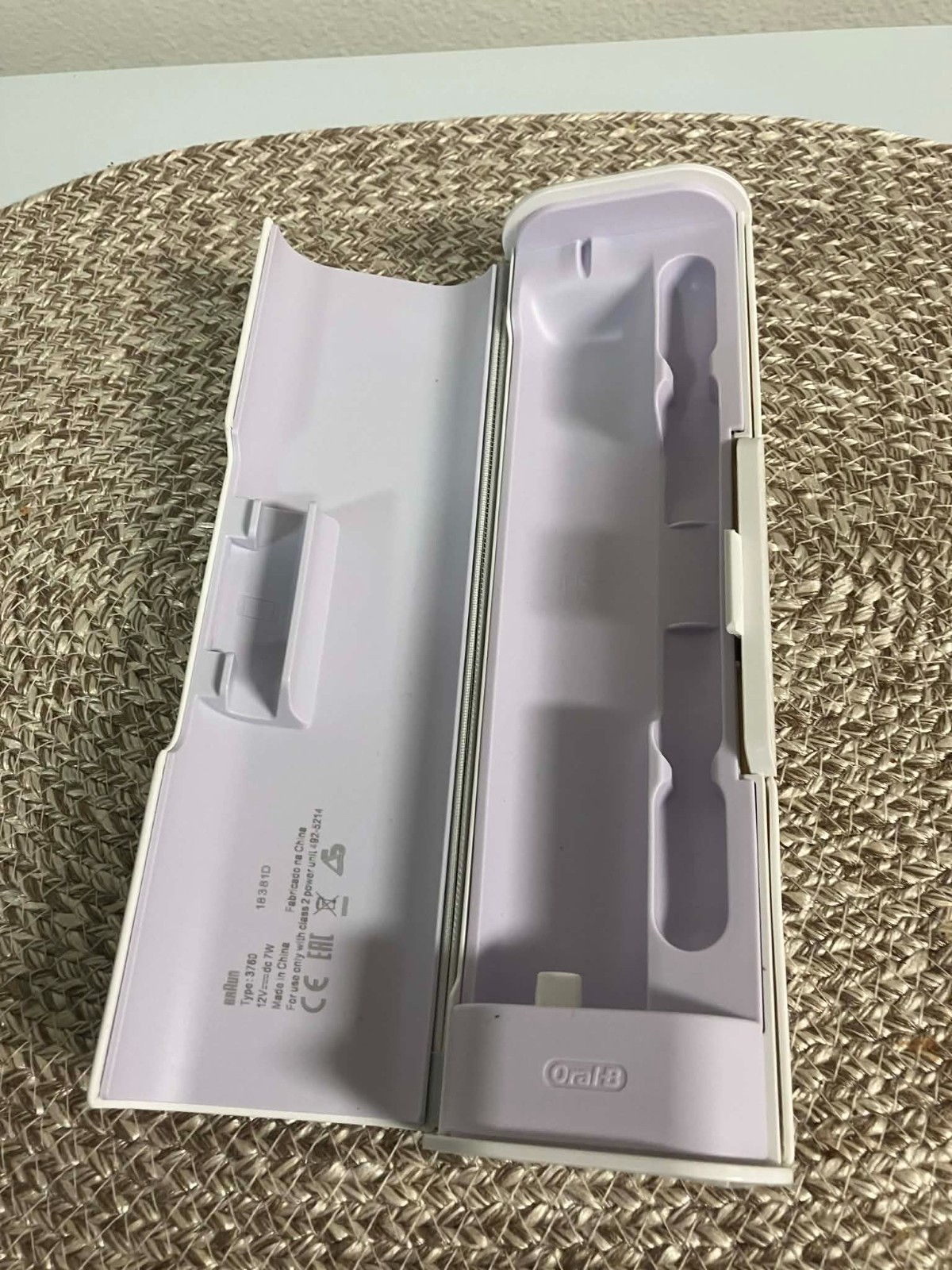 Braun Oral-B 3760 Travel Charging Case Only
