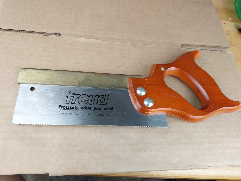 Freud Dovetail Saw 8 Inch