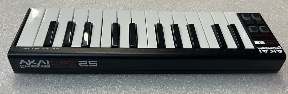 Akai LPK25 USB Mini Performance MIDI Keyboard