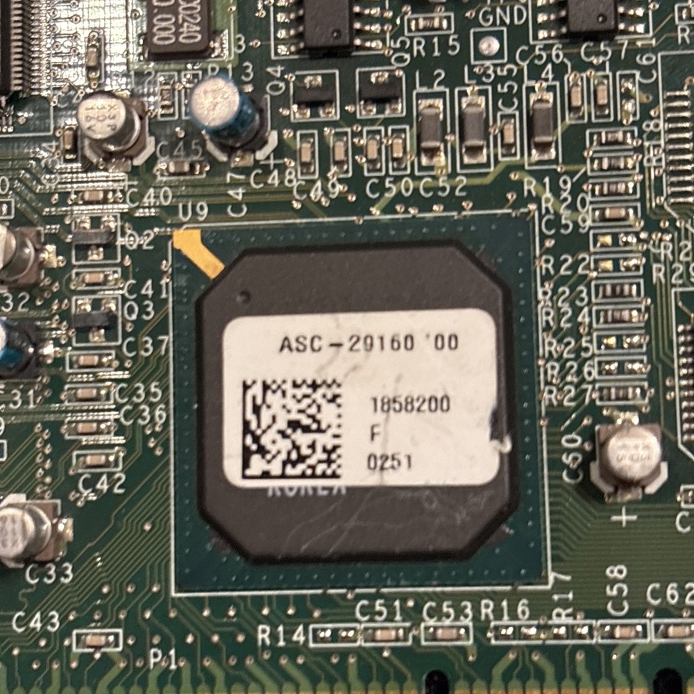 ADAPTEC SCSI CARD 29160 LVD/SE