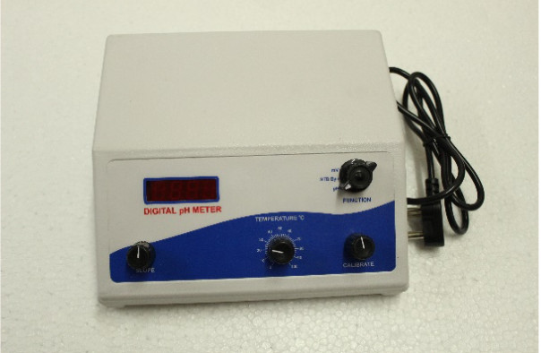 MAX Digital PH Meter Table Top With Electrode Temperature Compensation