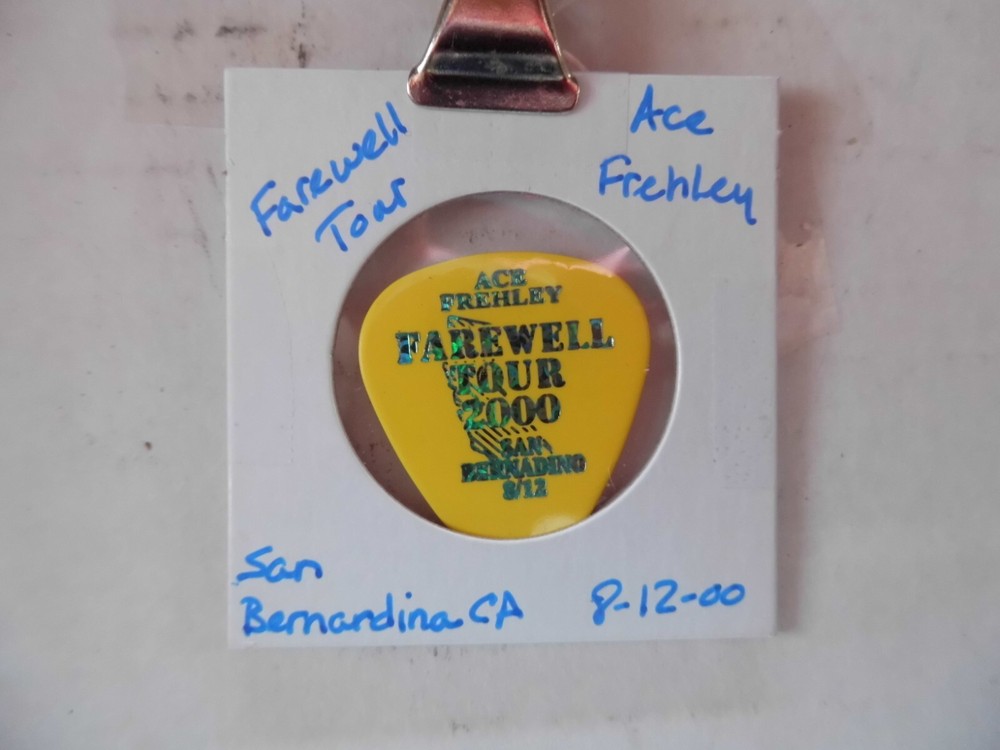 KISS "ACE FRAHLEY"~FAREWELL TOUR GUITAR PICK~8/12/00 (7/9)