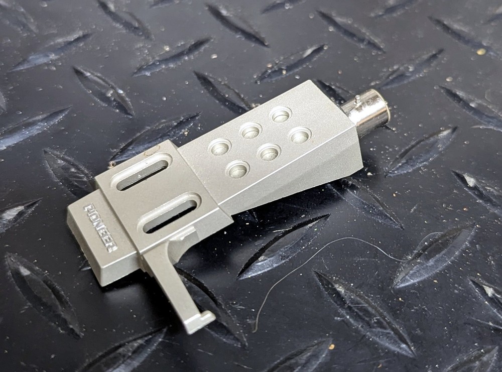 Headshell from Pioneer PL-510 turntable