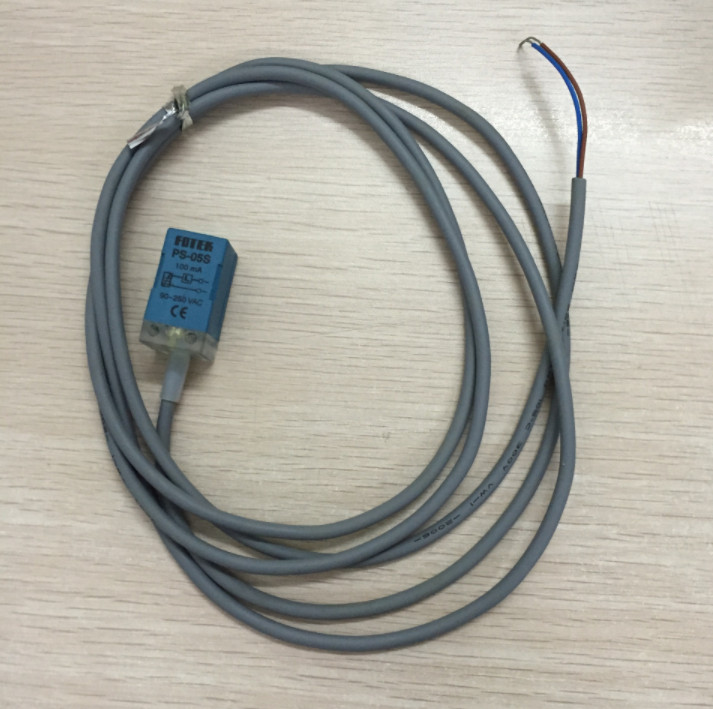 1PCS  Proximity Sensor    PS-05S PS05S