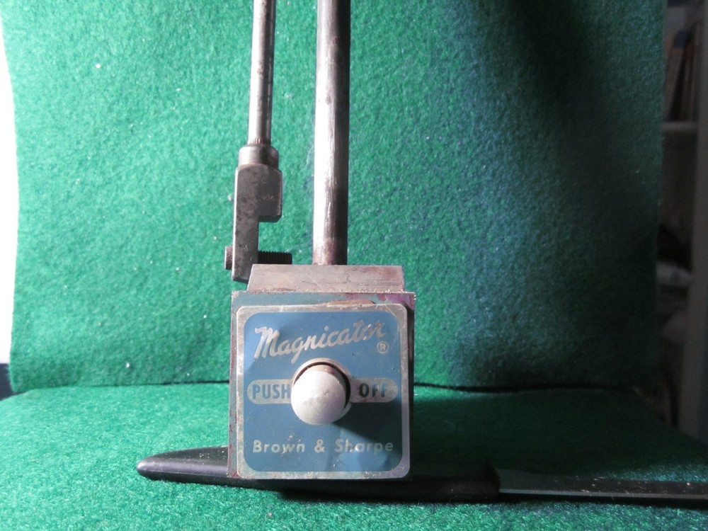 Brown& Sharpe Magnicator