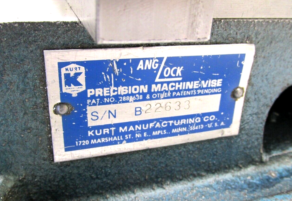NICE! KURT ANGLOCK 6" MILLING MACHINE VISE w/ JAWS & HANDLE - #D60