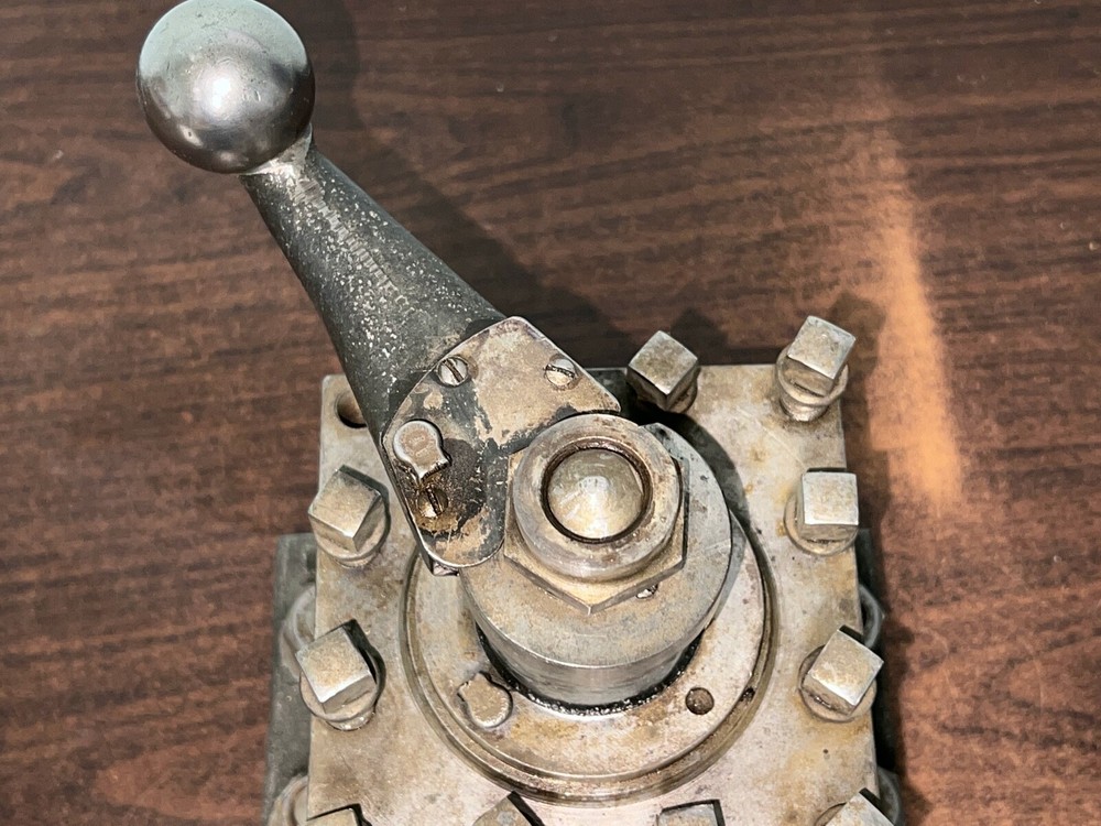 MCROSKY 4 WAY WEDGE TYPE TOOL POST