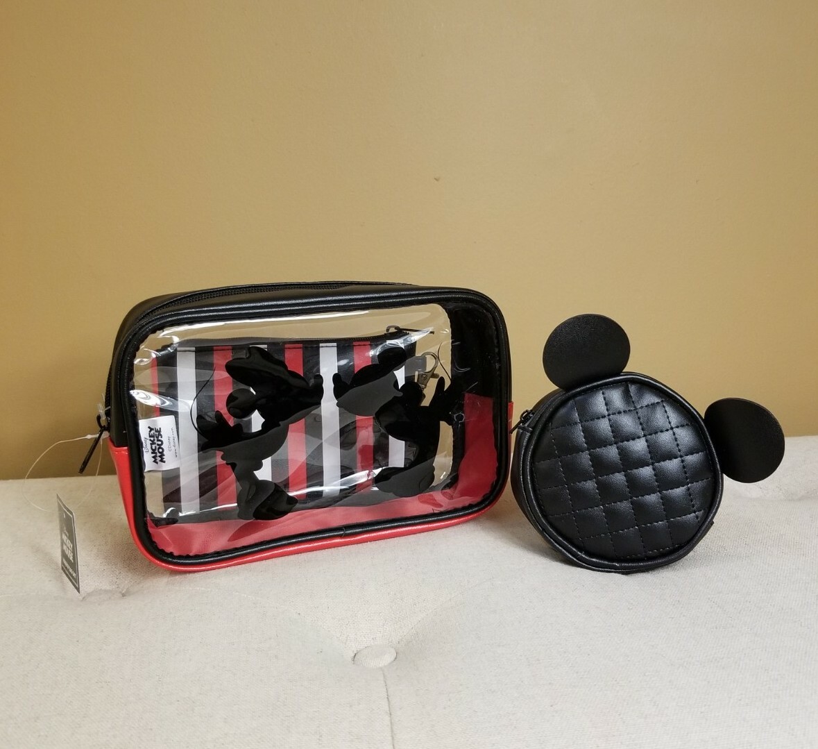 Disney Mickey Minnie Mouse Silhouette Kissing Cosmetic Makeup Bag Set NEW