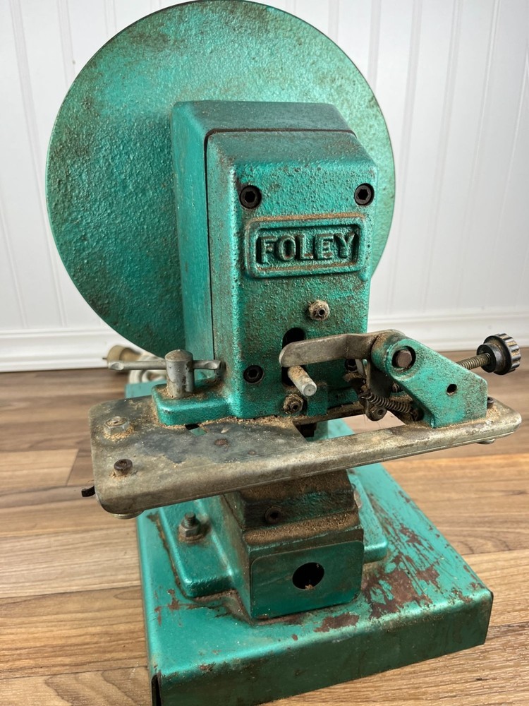 FOLEY AUTOMATIC RETOOTHER MODEL 385 . MOTOR WORKS. MISSING BELT