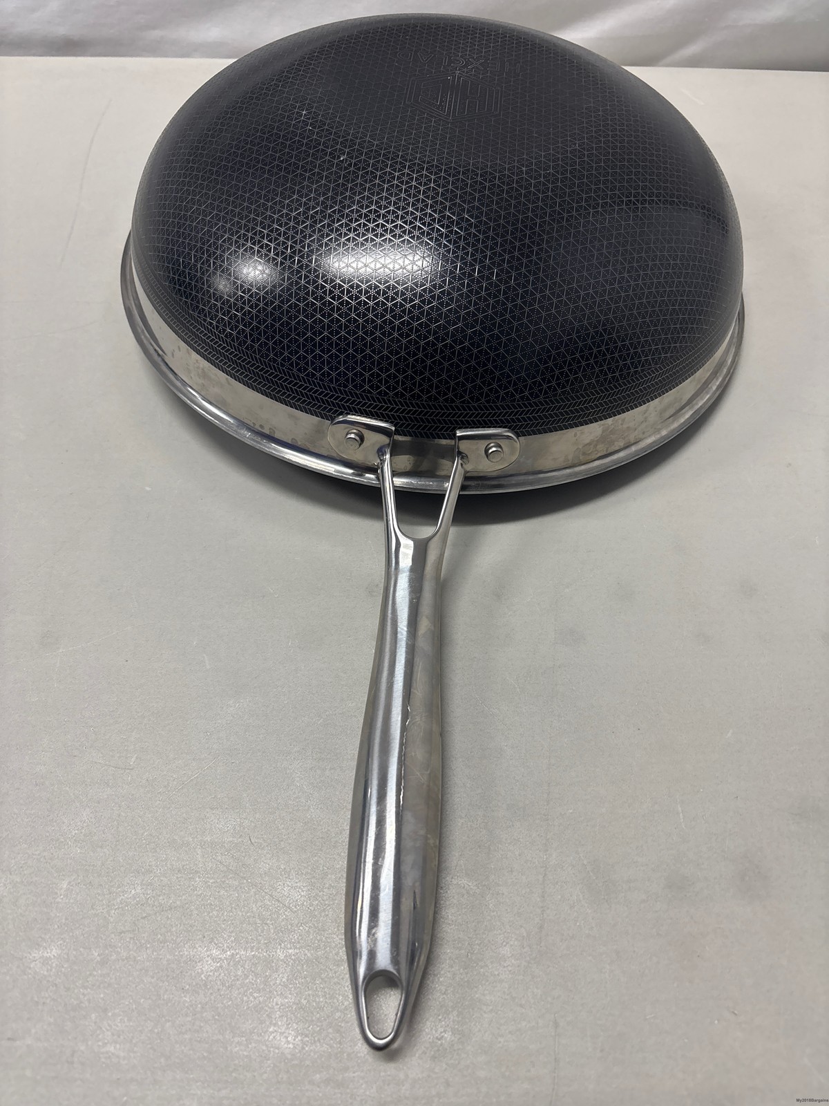 HexClad Hybrid Nonstick 12-Inch Wok, Stay-Cool Handle, Dishw