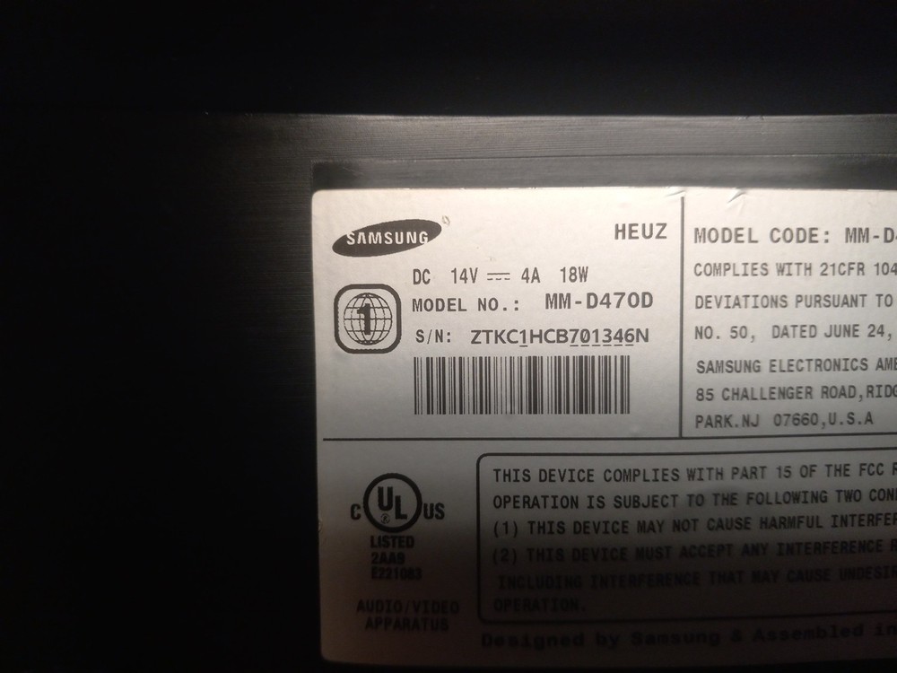 Samsung MM-D470D Micro System DVD CD FM Player ipod Dock *No remote control*