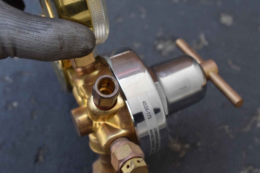 Gentec Regulators, Single Stage Oxygen Regulator
