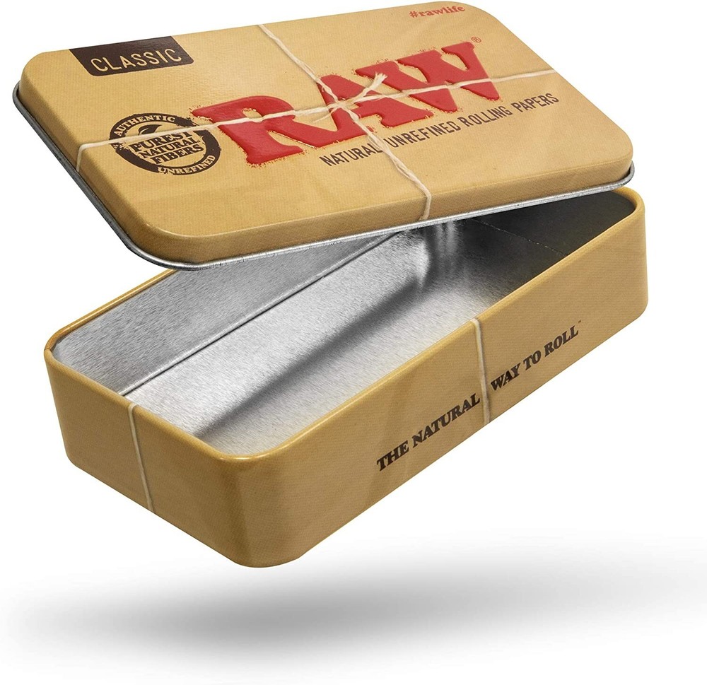 RAW Classic 1 1/4 Cone Bundle with Protective Tin Box