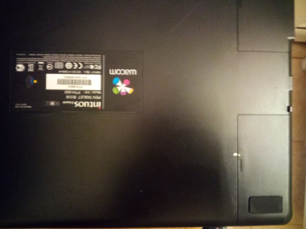 Wacom Intous 5 Touch Medium Tablet, used