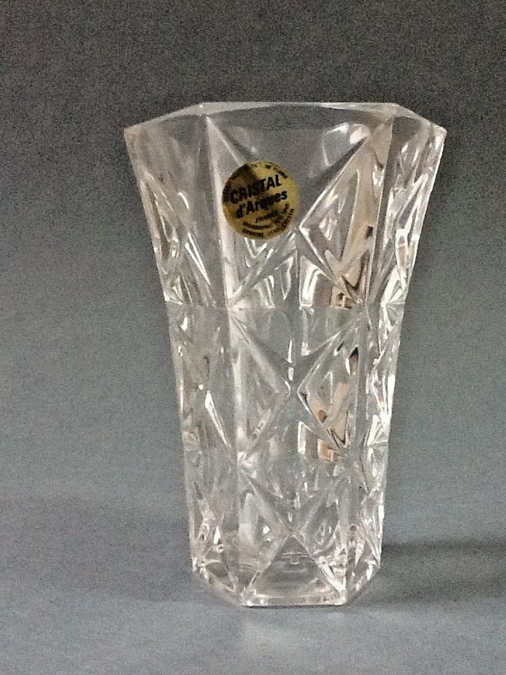 A lovely cristal d'Arques Vase - Sully pre-owned
