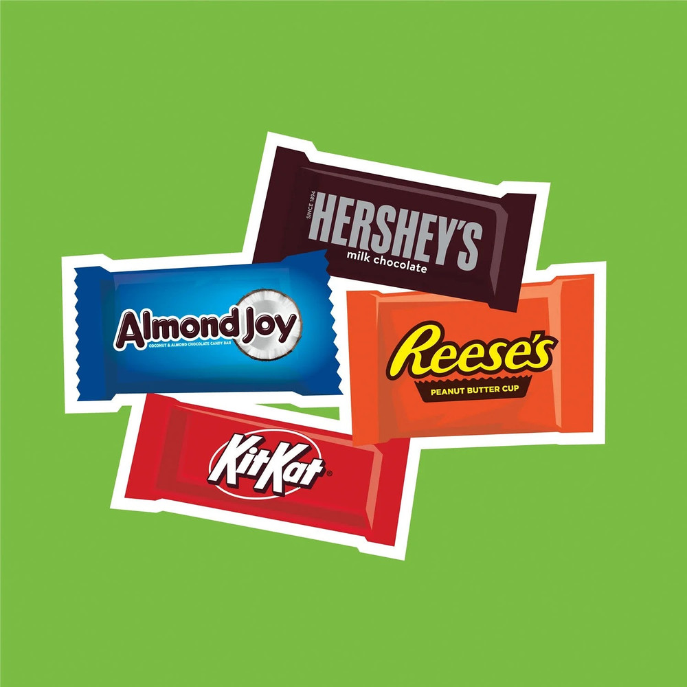 Hershey Assorted Chocolate Flavored Snack Size Candy, Jumbo Pack 15.57 oz