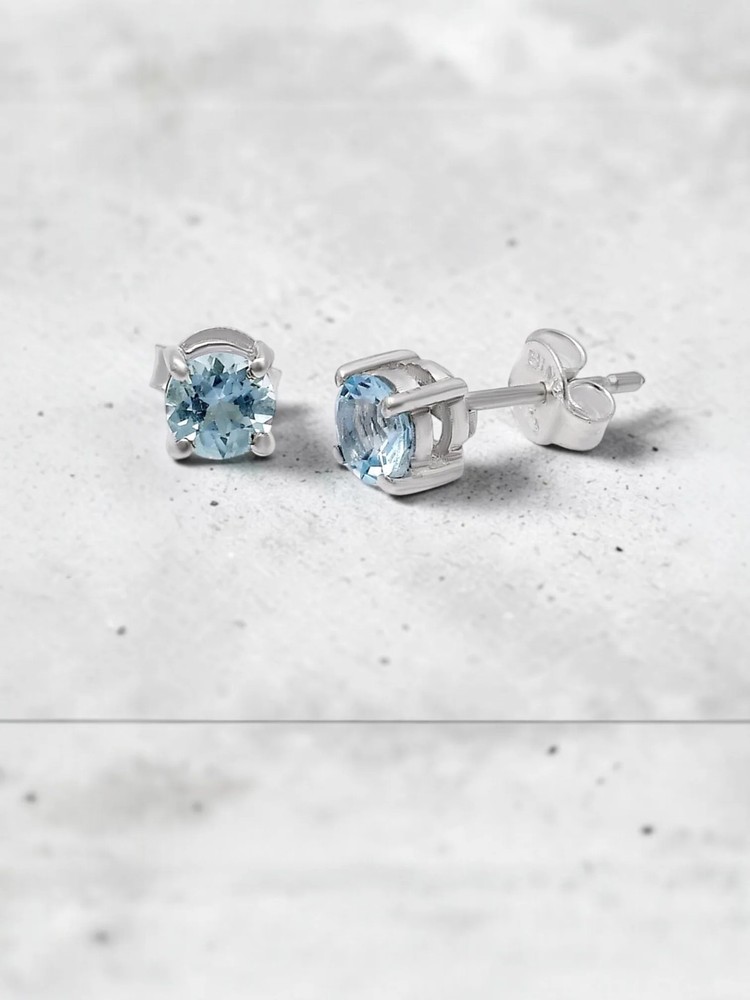 Swiss Blue Topaz Solid 925 Sterling Silver stud Earrings