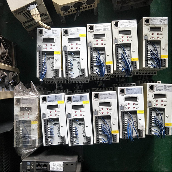 For 1PC Used E84AVBDE2512SX0 frequency converter