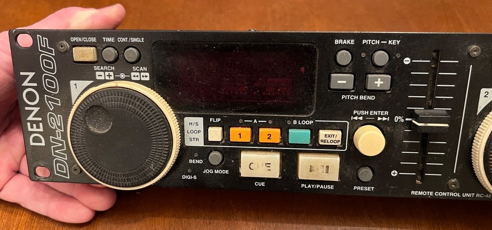 DENON DN-2600F