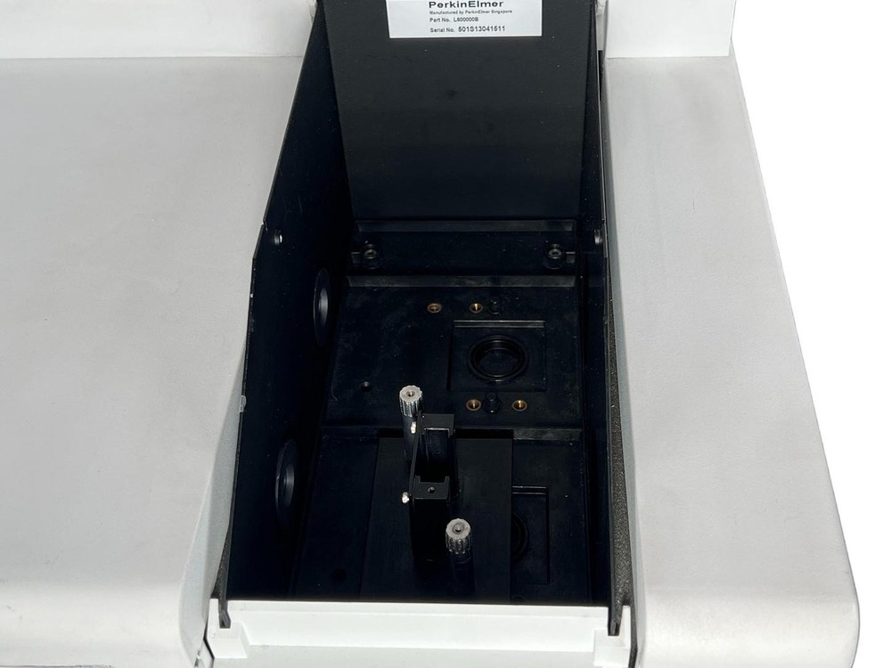 Perkin Elmer Lambda 25 UV/VIS Spectrometer L600000B