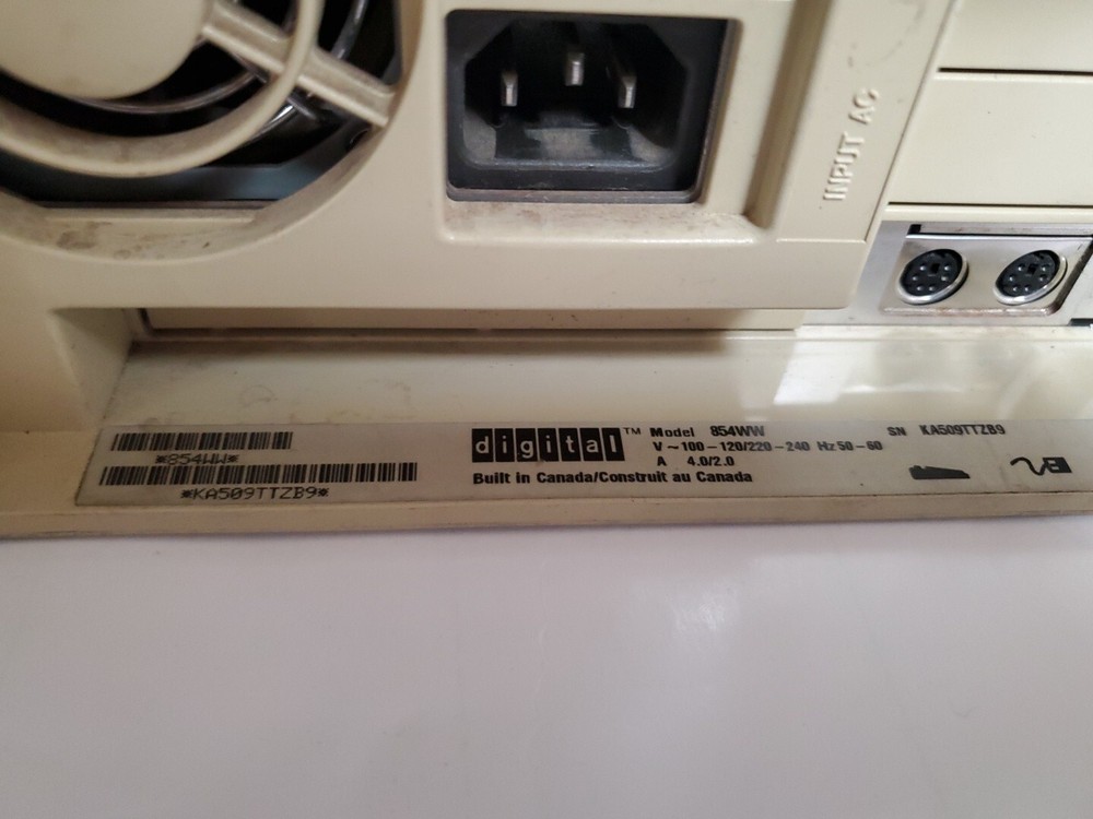 Digital Venturis 466 Computer DEC 854WW, Powers On & Boots Win 3.1 -AS IS *READ