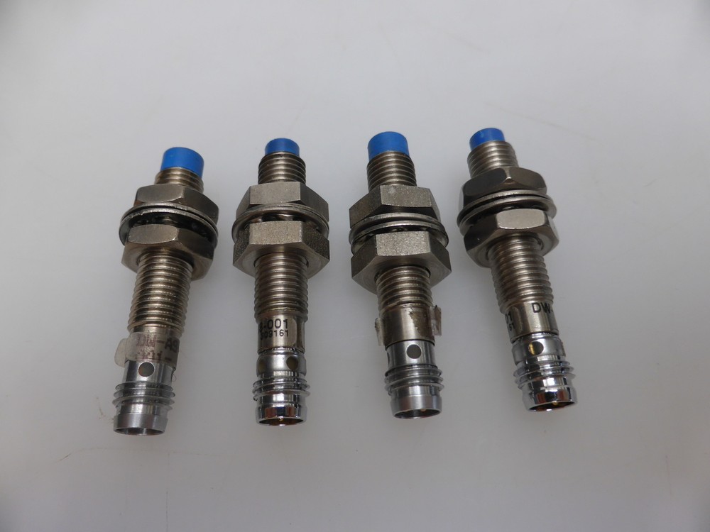 Contrinex Inductive Proximity Switch DW-AS-612-M8-001