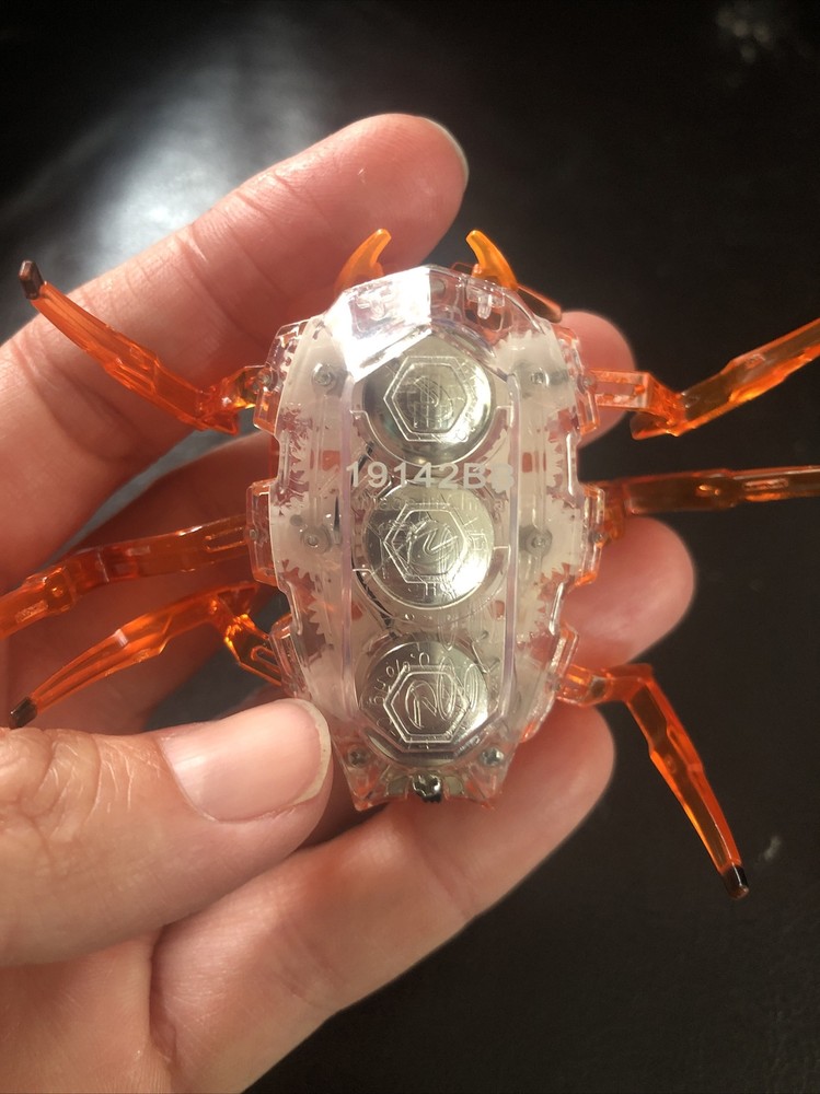 Hexbug Robotic Beatle Figure And Control
