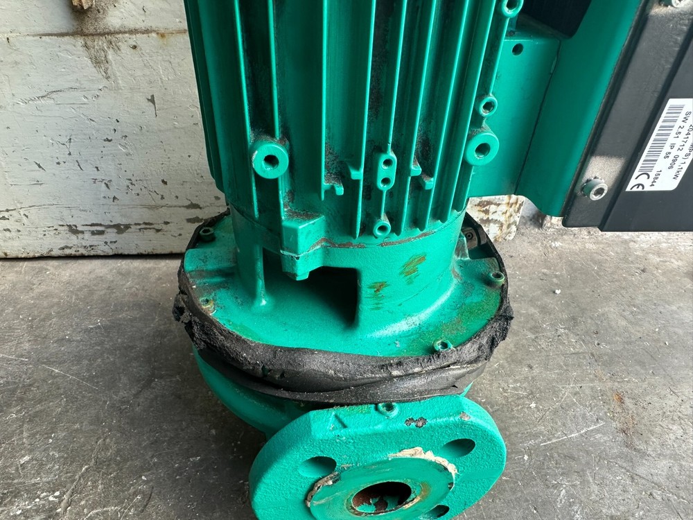 WILO IP-E32/160-1,1/2-R1 pump