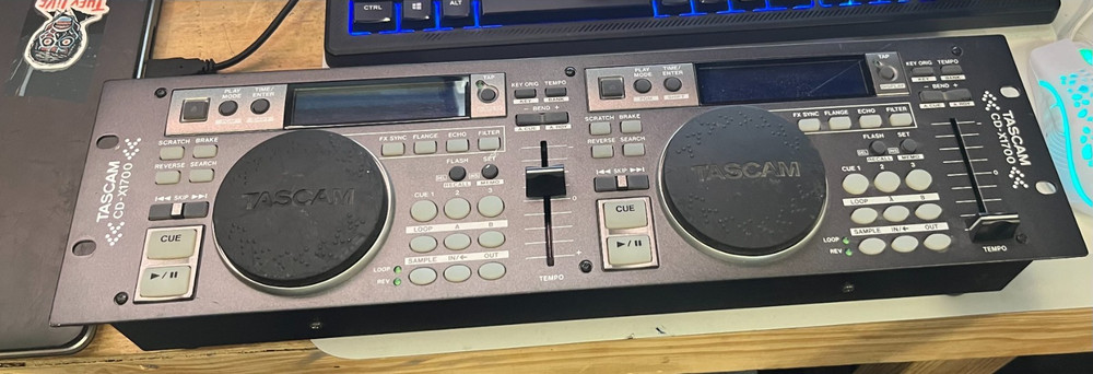 TASCAM CD-X1700 CONTROL HEAD UNIT
