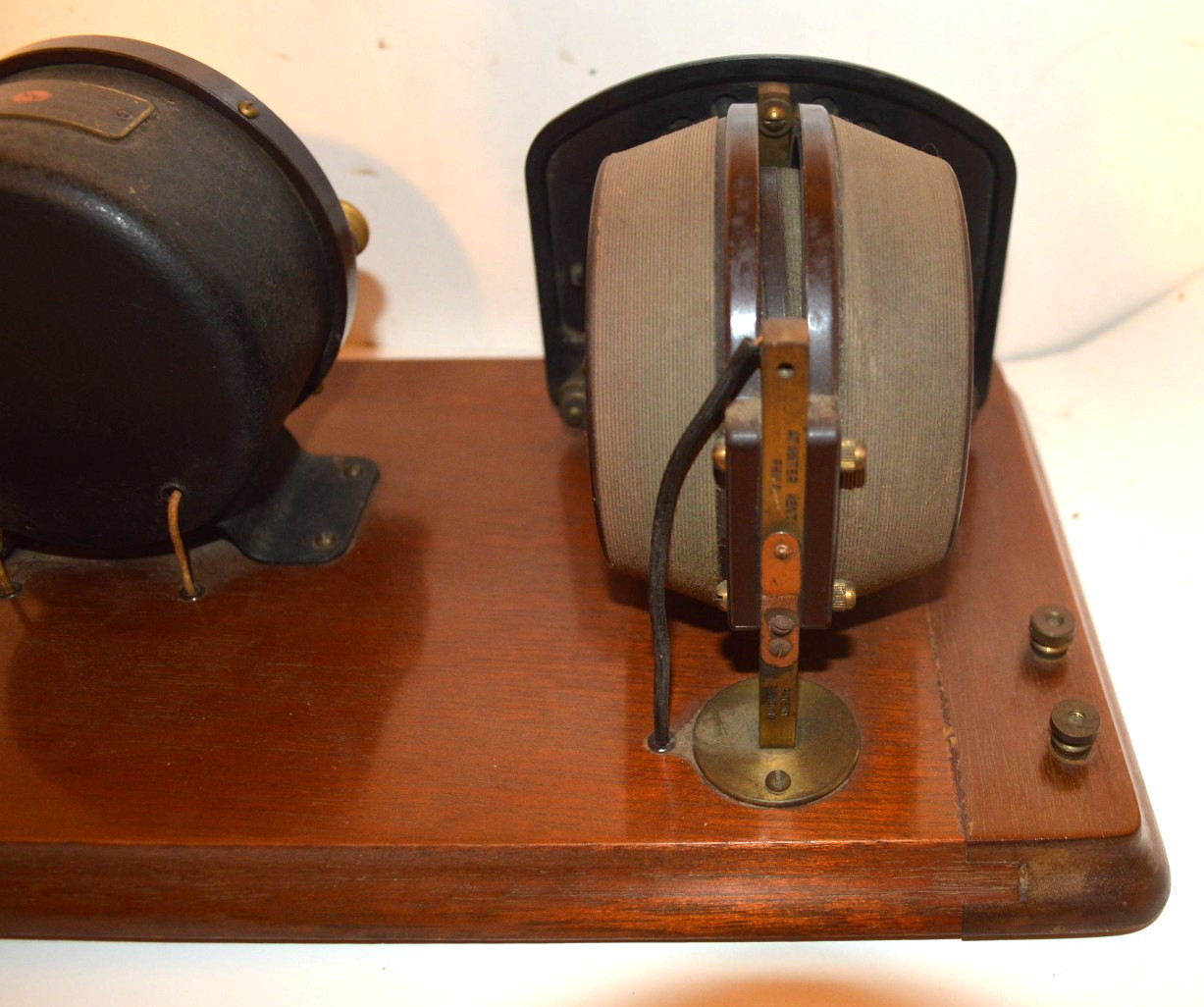 SCARCE 1922 ATWATER KENT'S FIRST MODEL 1, #3925 BREADBOARD RADIO RECEIVER