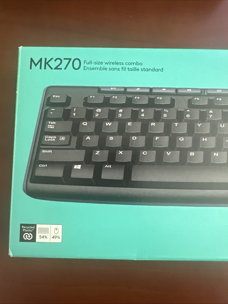 Wireless Keyboard and Mouse Combo Logitech MK270 Open Box