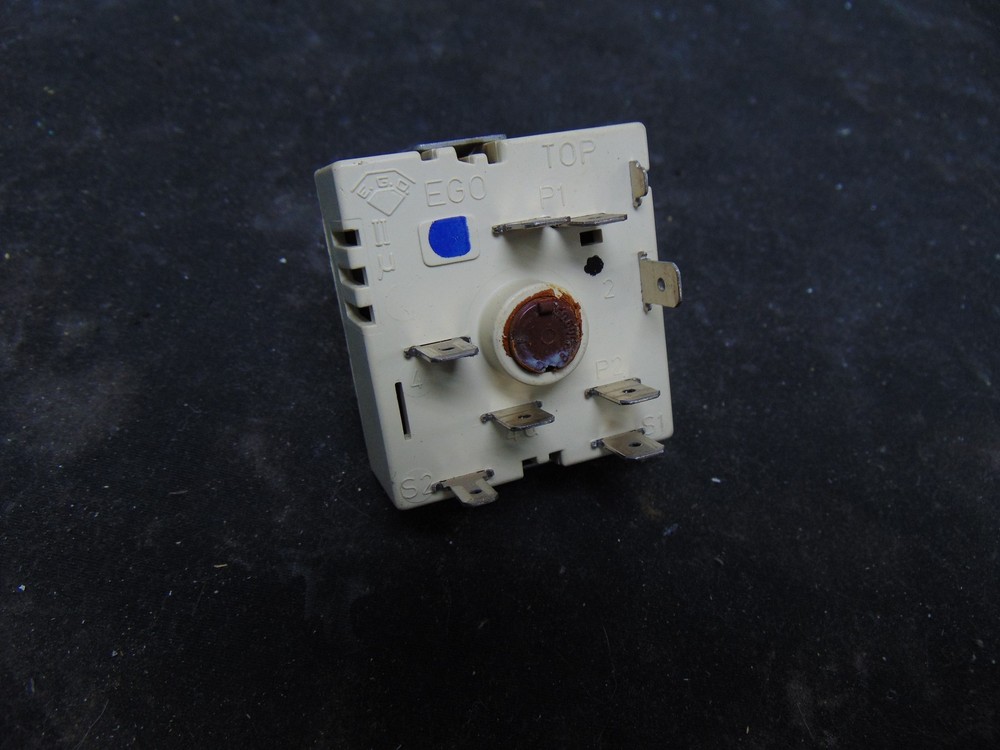 GE Electric Range JBP80B0H2BB Control Switch 229C4709P004