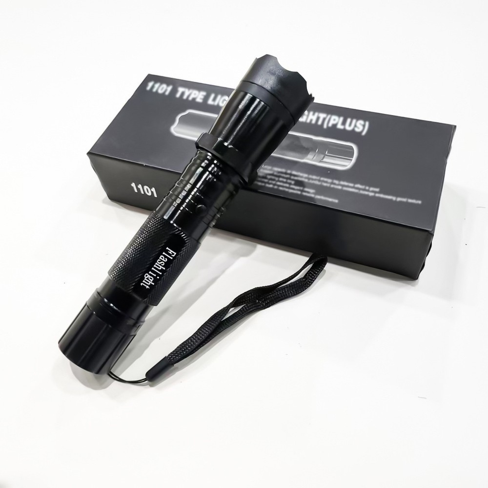 Portable V95 High Performance Flashlight For Outdoor Durability