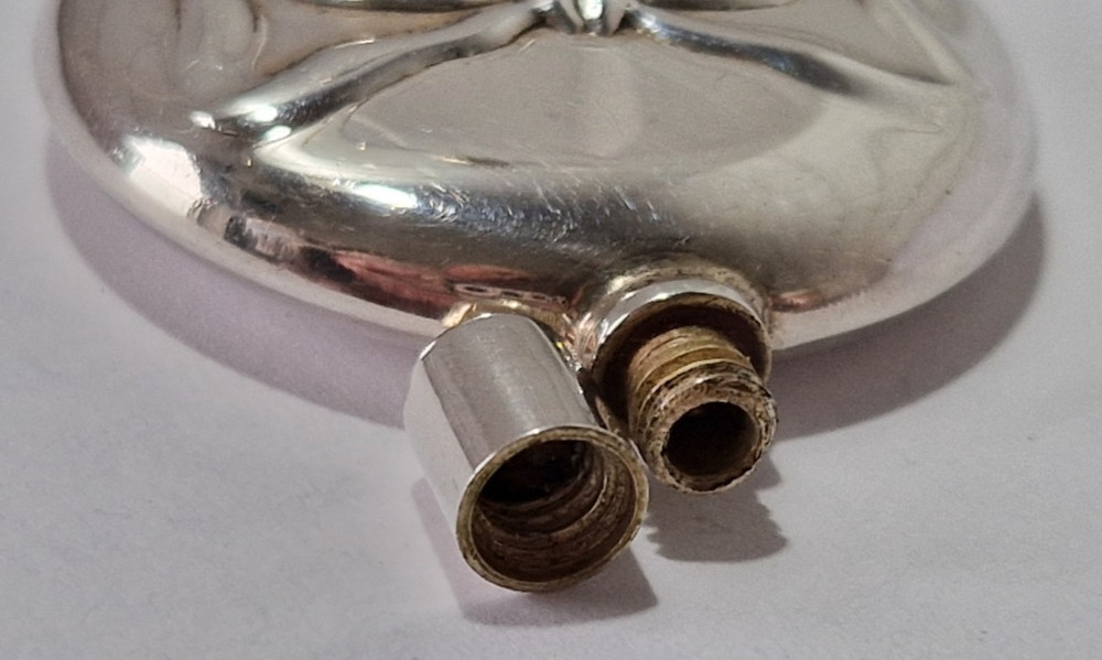 MINIATURE HANDBAG PERFUME BOTTLE - HALLMARKED STERLING SILVER