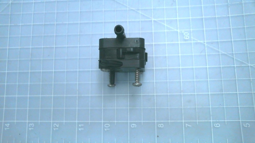 OEM Johnson Evinrude OMC 433352 Vapor Pump