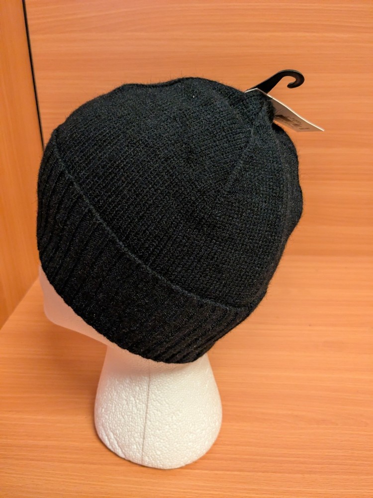 Cuff Luxe Knit Beanie. One Side Fits Most. Black.