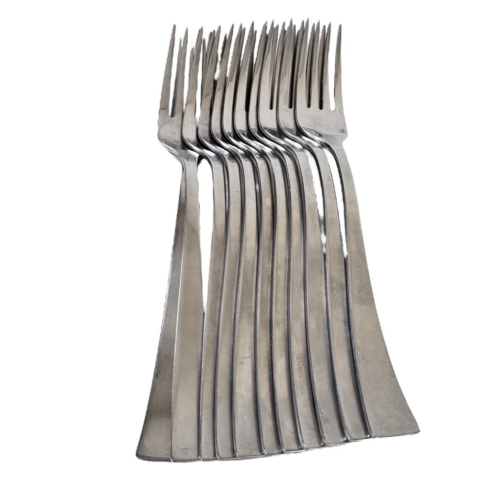 73 Piece Set Wallace Oasis Flatware 18/0 Stainless