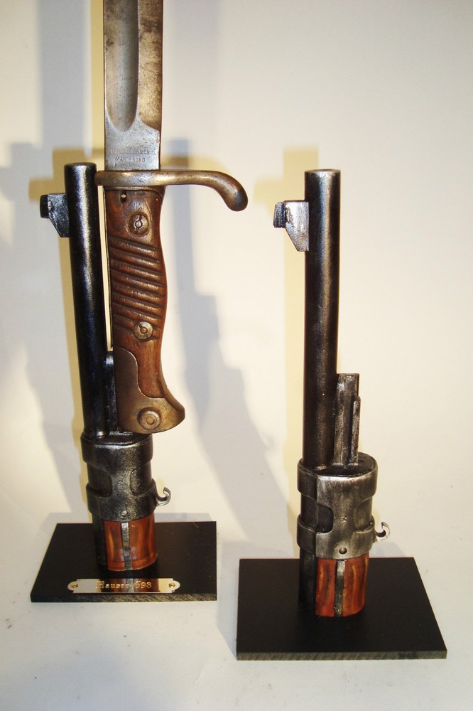 Support display stand for Mauser G98  bayo.