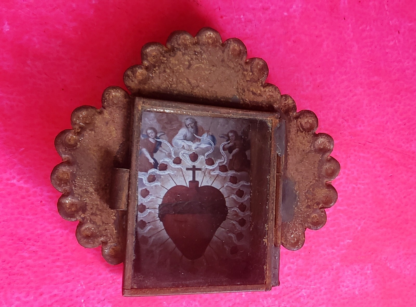 Rustic Mexican Flaming Sacred Heart Jesus Christ tin wall hanging nicho folk art