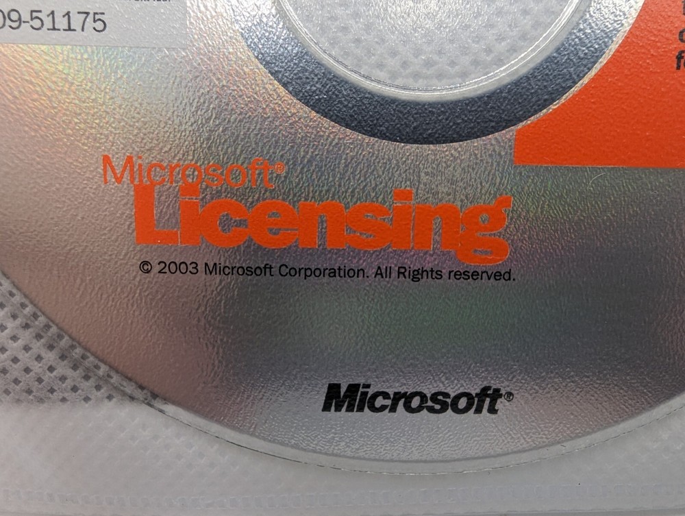 Microsoft SQL Server 2000 Enterprise Edition (64-bit) CD Disc