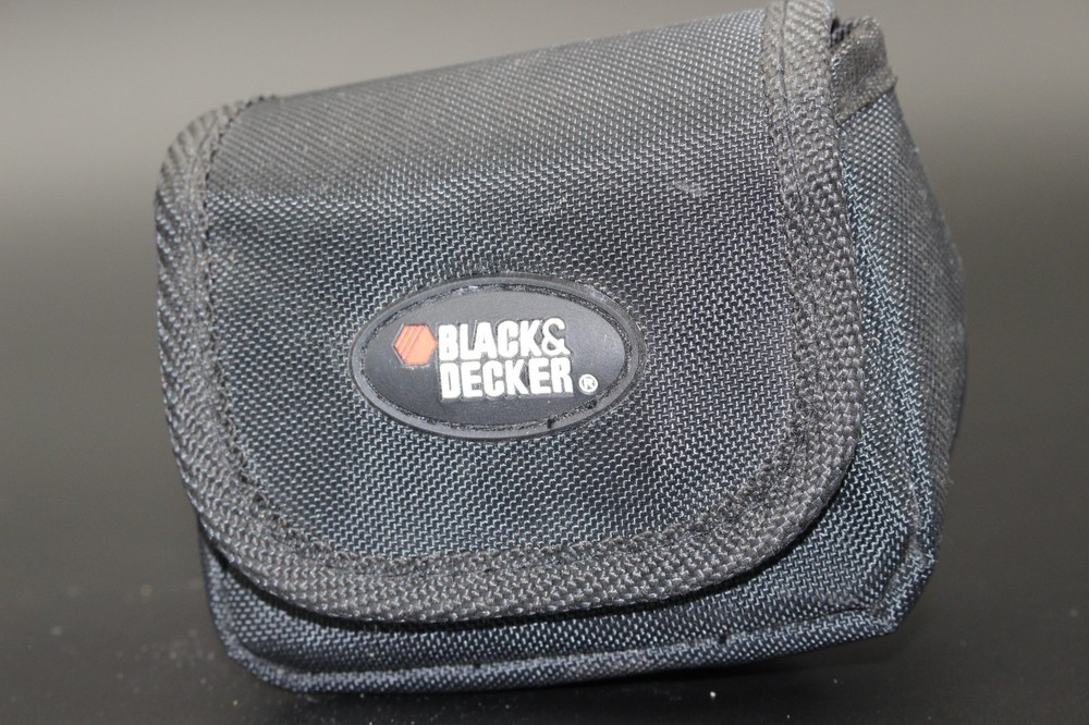 Black+Decker BLD220S 360° Rotating Wall Attachment Project Laser Level